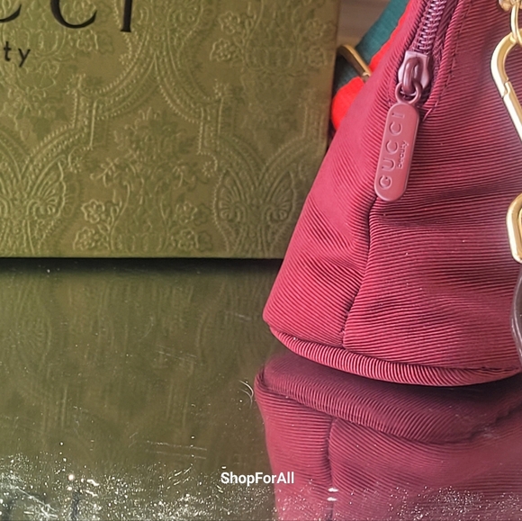 Gucci - Picture 7 of 8